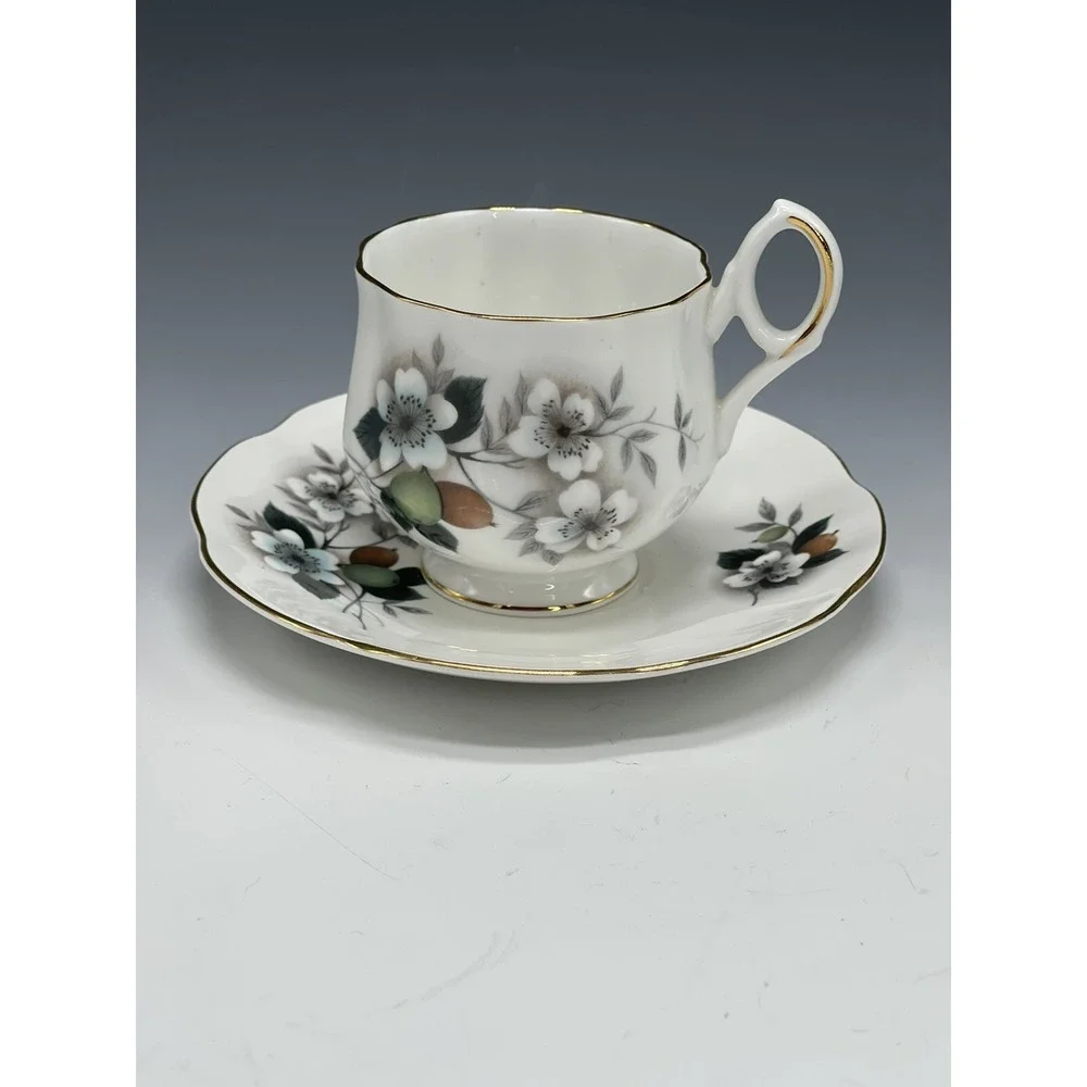 Vintage Royal Dover Bone China Teacup & Saucer Crazing‎ A50